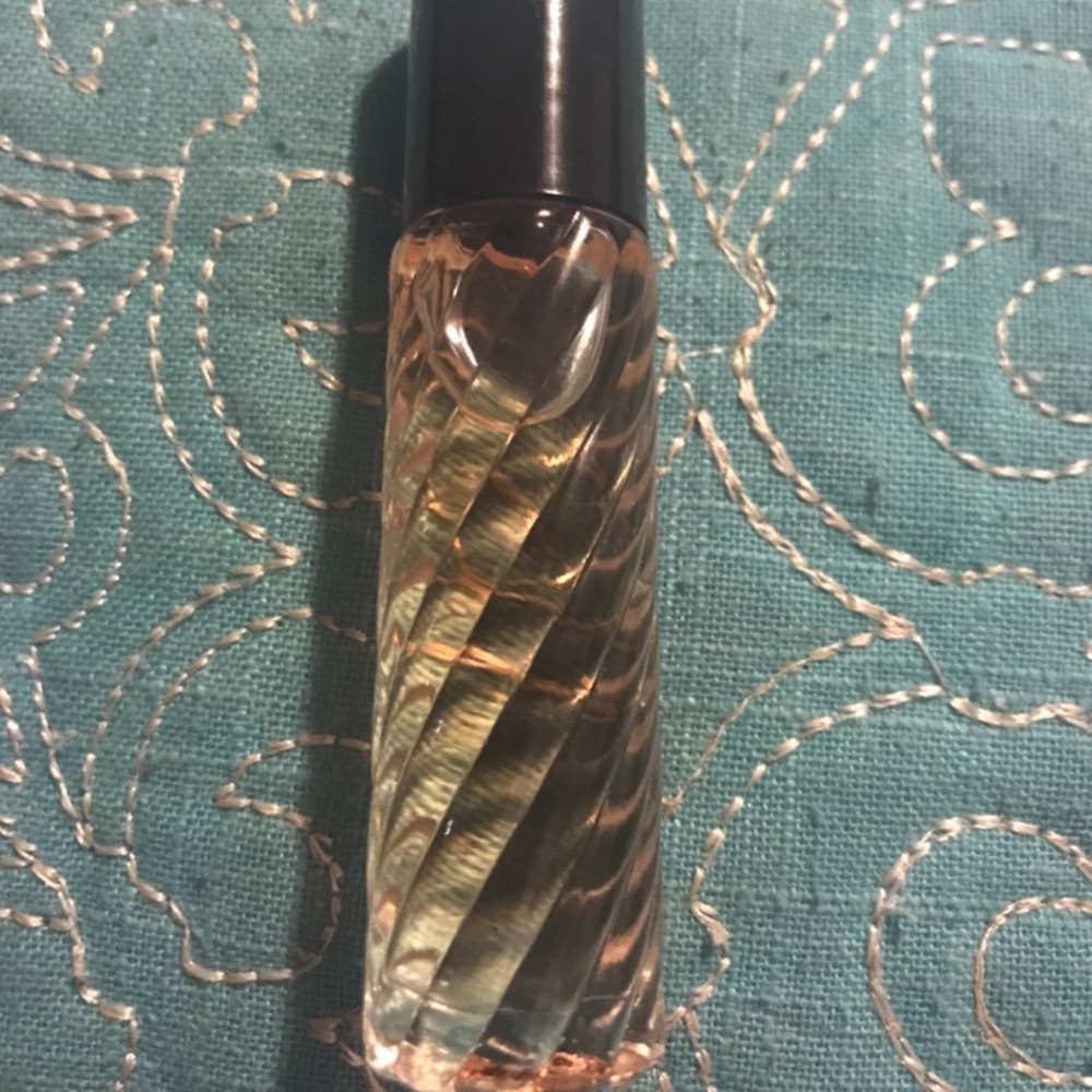 Kosher scented body oils. Can customize to liking - Picture 1 of 1